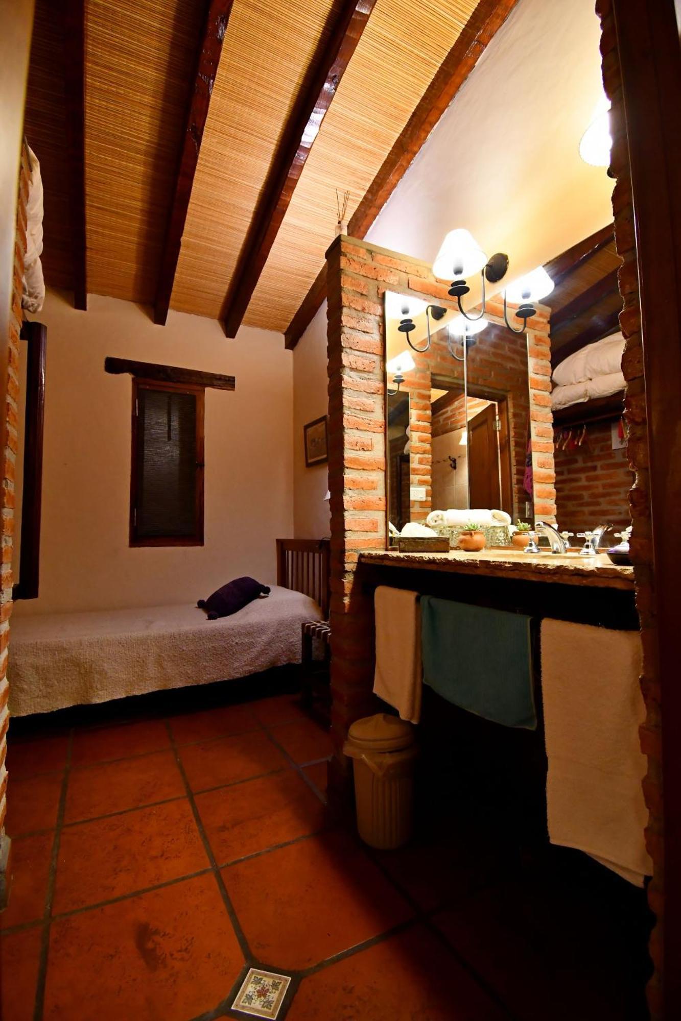 Posada La Sonada Tafí del Valle Exterior foto