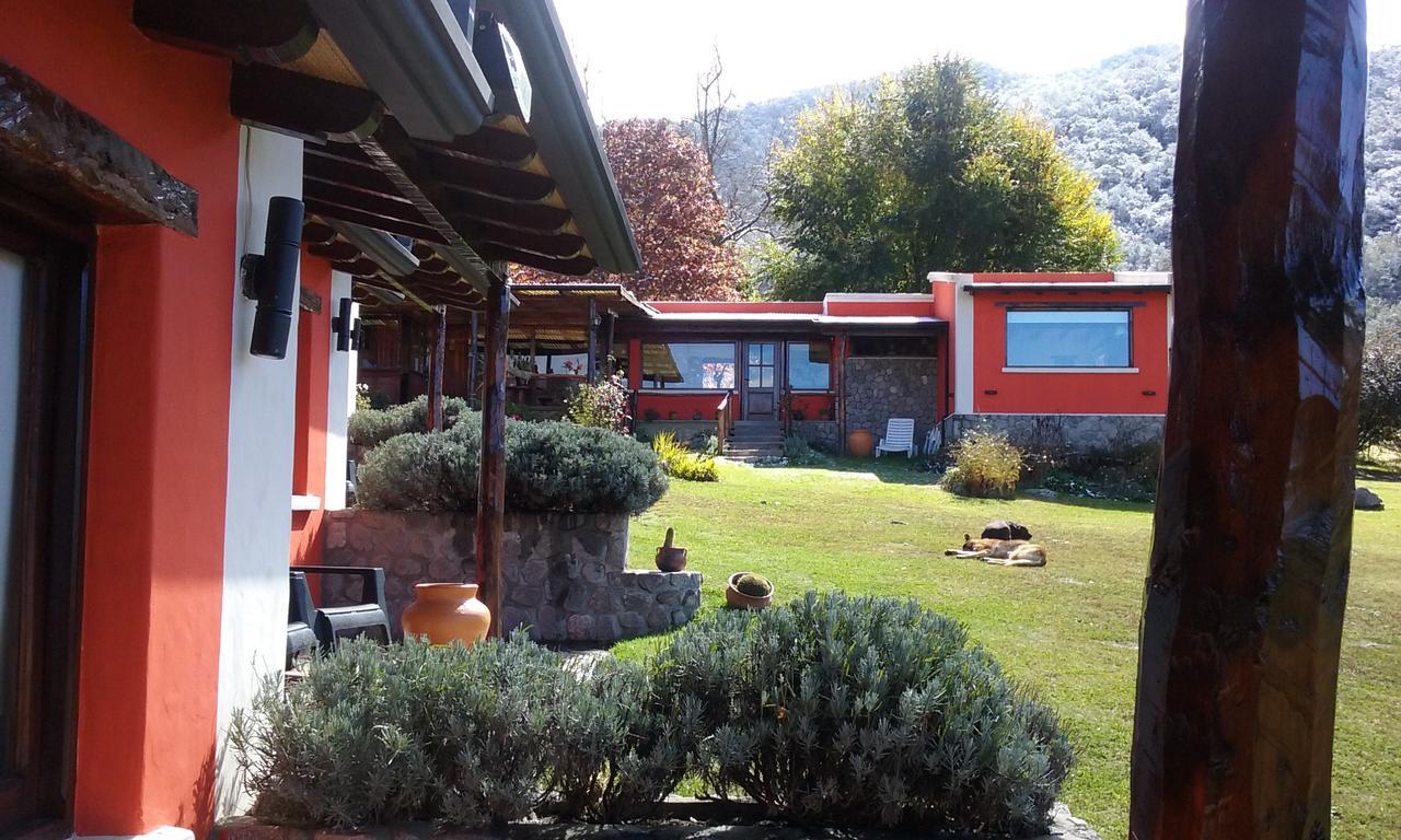Posada La Sonada Tafí del Valle Exterior foto