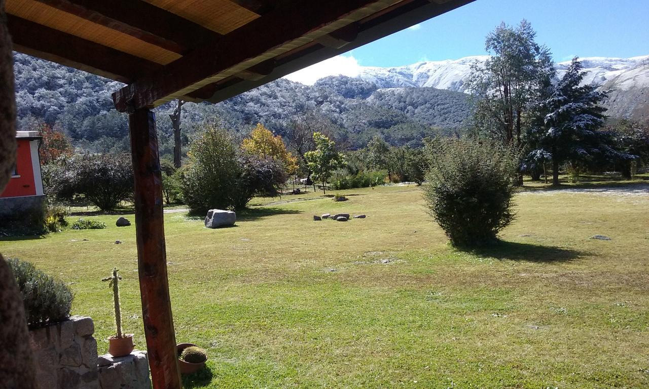 Posada La Sonada Tafí del Valle Exterior foto